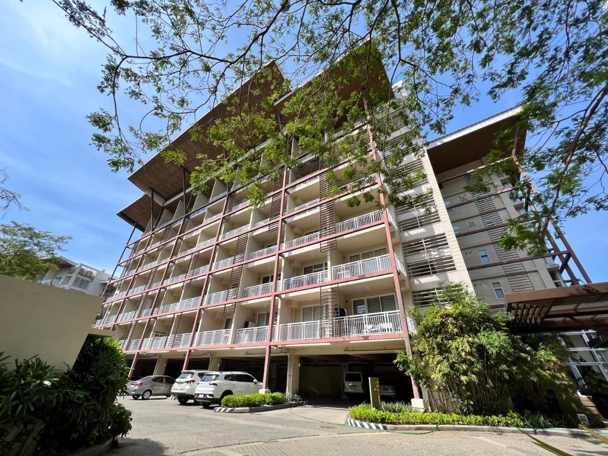 Bonel Condo At Pico De Loro Cutad エクステリア 写真